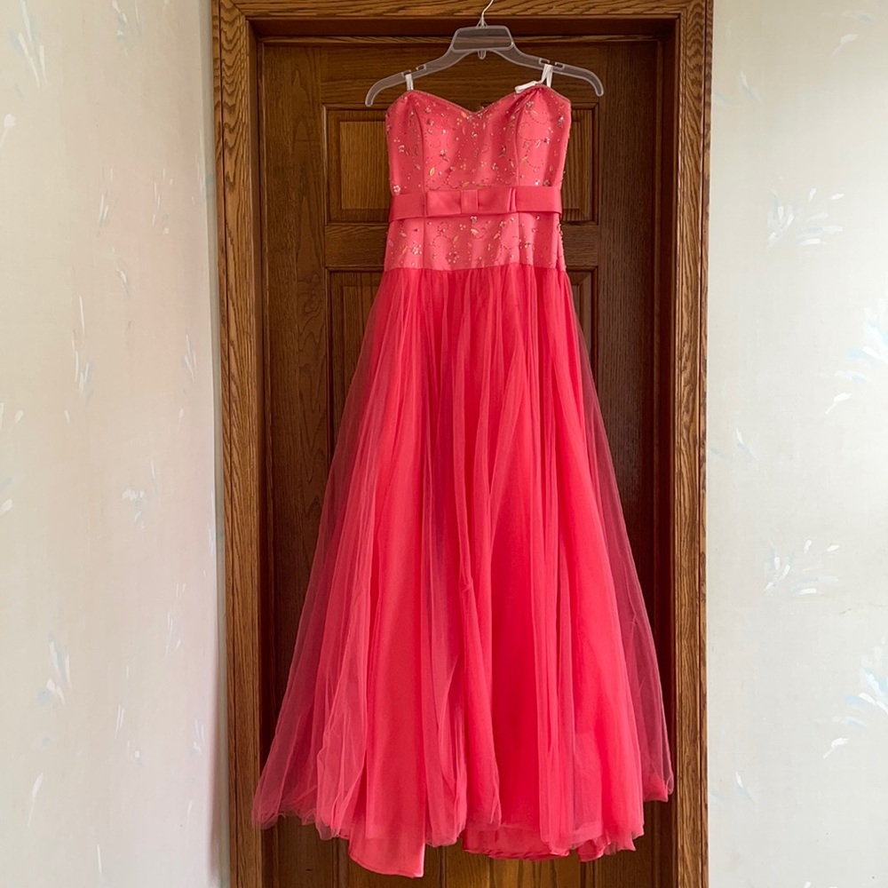 Coral prom dress